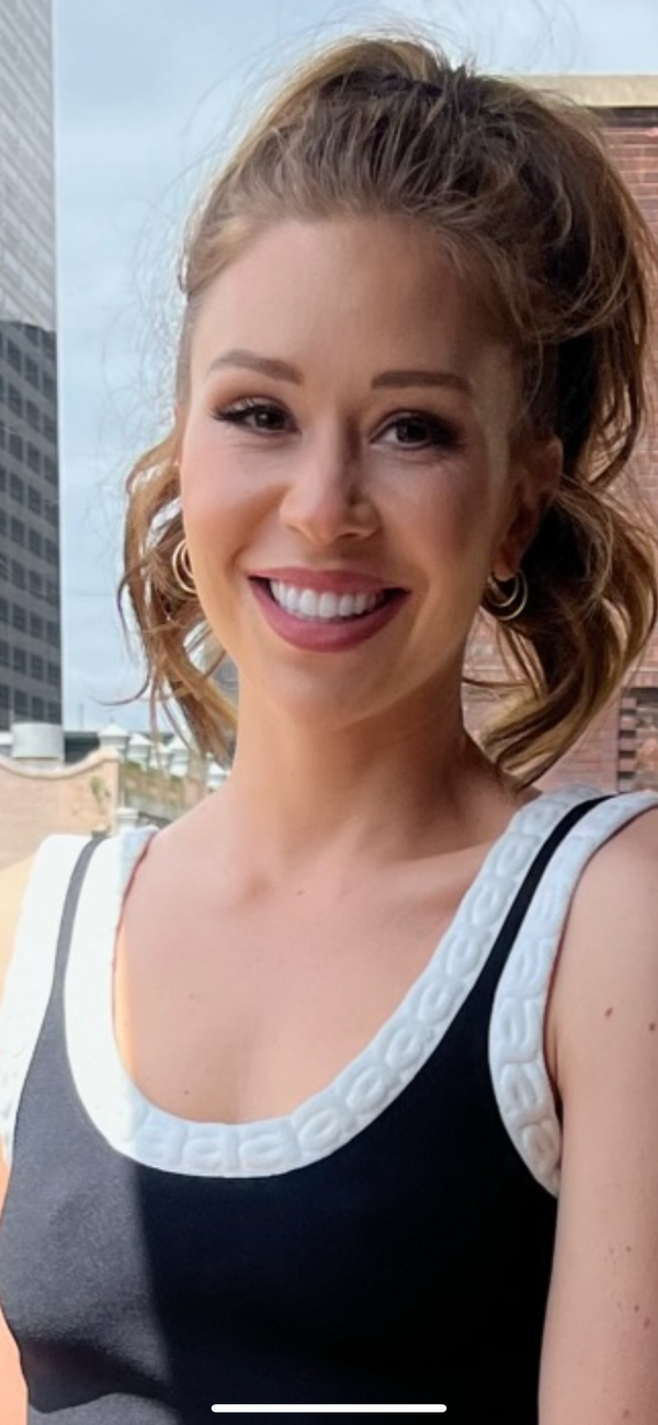 Lorna - RobynRhodes