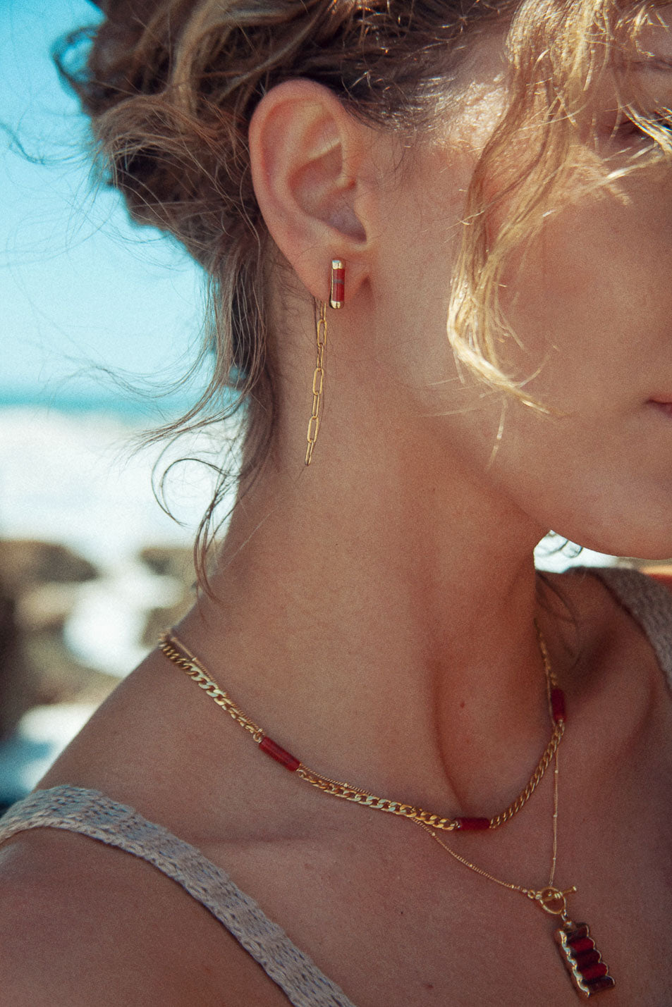 Stunning Elena Necklace: Red jasper stones on delicate ball chain. Front toggle closure for adjustability. Perfect for layering, vibrant and fun. Ideal for everyday wear.