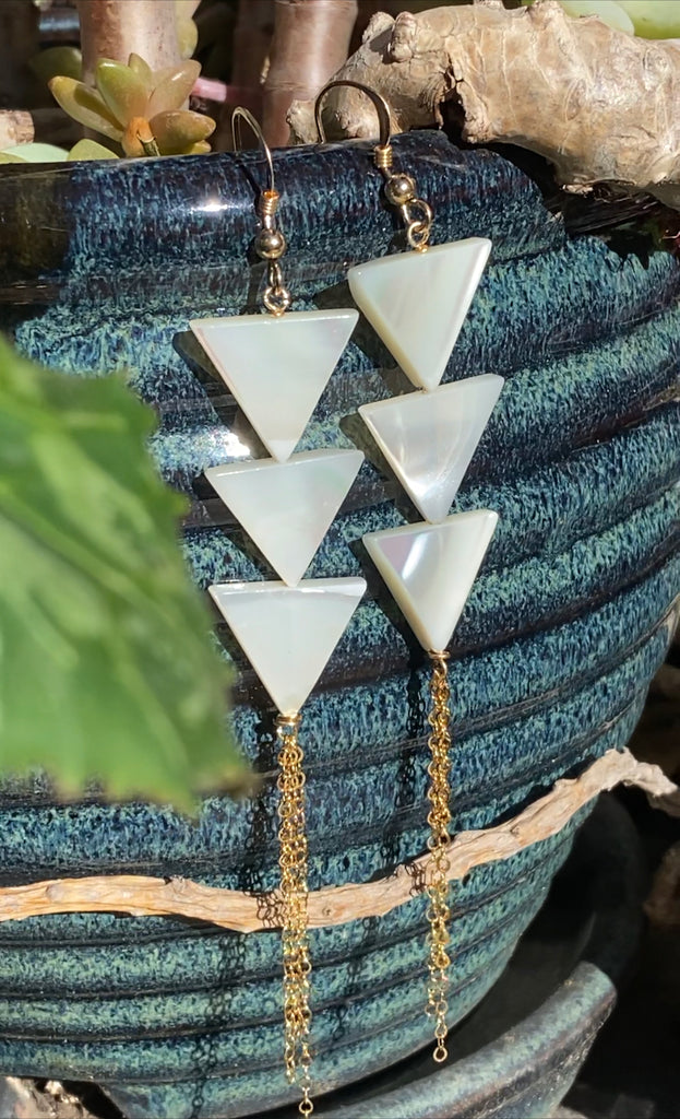 Triple triangle Pearl dangle earrings - RobynRhodes